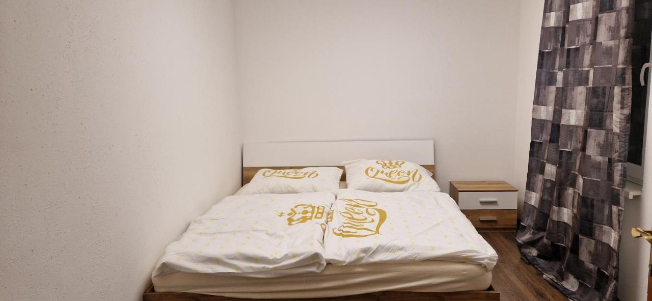 Adam'S Ferienapartments Bad Schallerbach Dış mekan fotoğraf